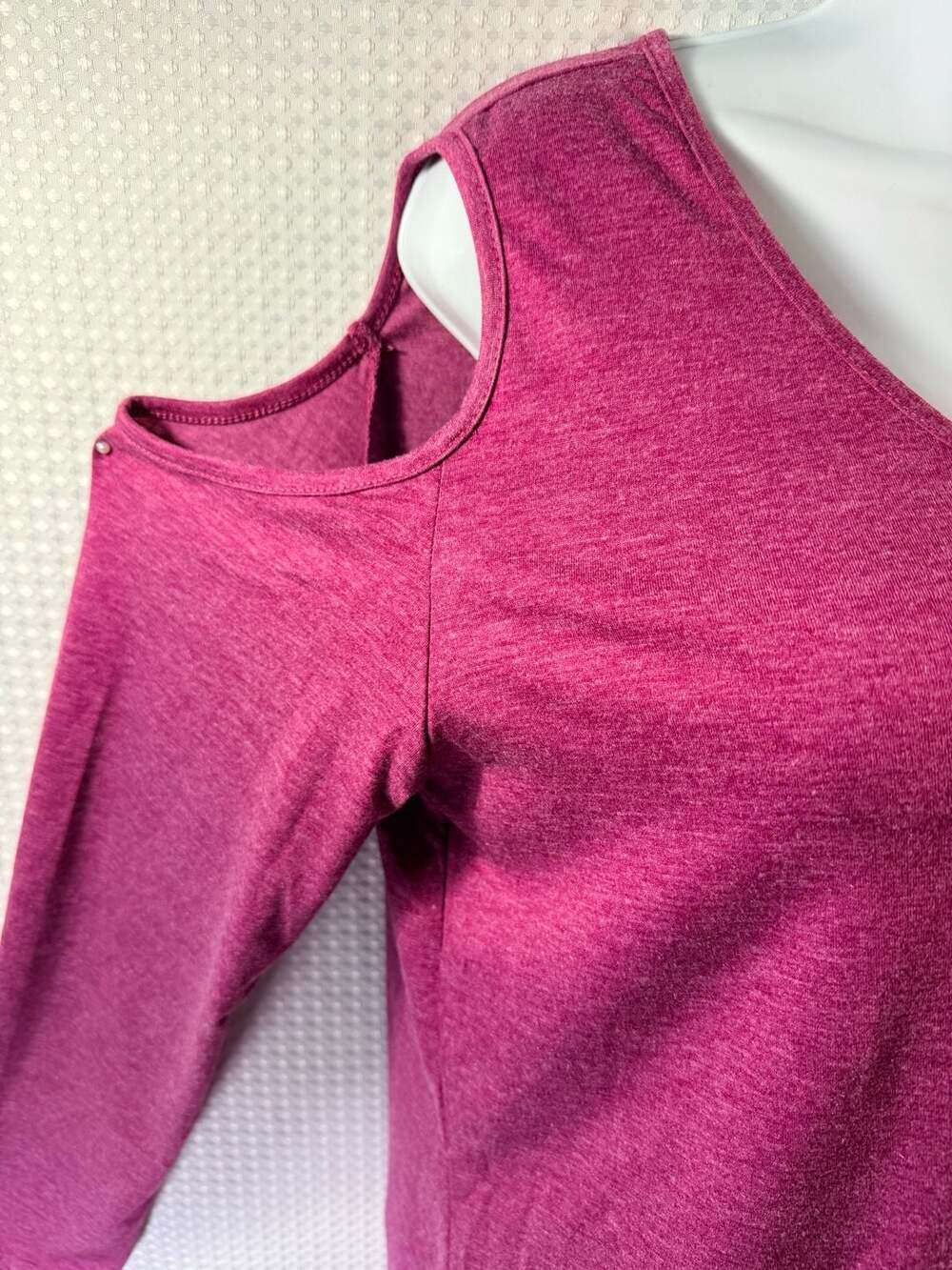 Cold Shoulder Long Sleeve Knit Top in Raspberry - Picture 4 of 7
